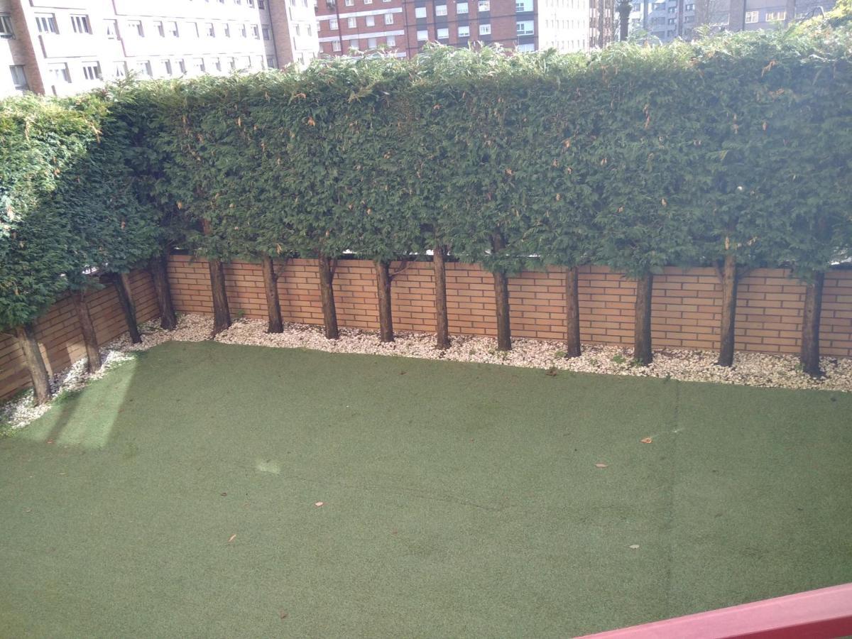 Jardines De Vinjoy Appartement Oviedo Buitenkant foto