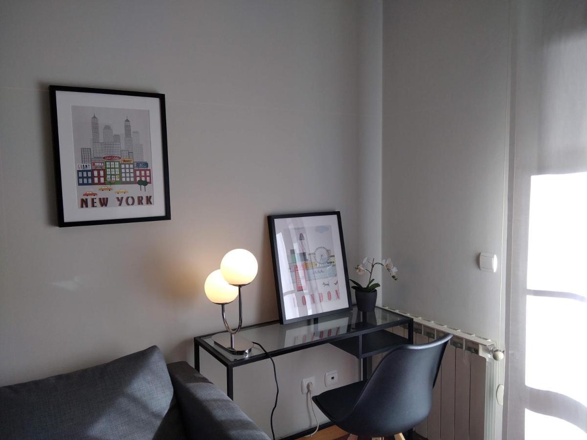 Jardines De Vinjoy Appartement Oviedo Buitenkant foto