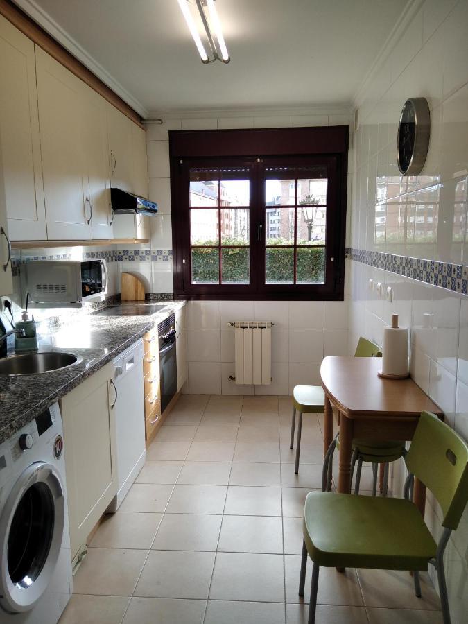 Jardines De Vinjoy Appartement Oviedo Buitenkant foto