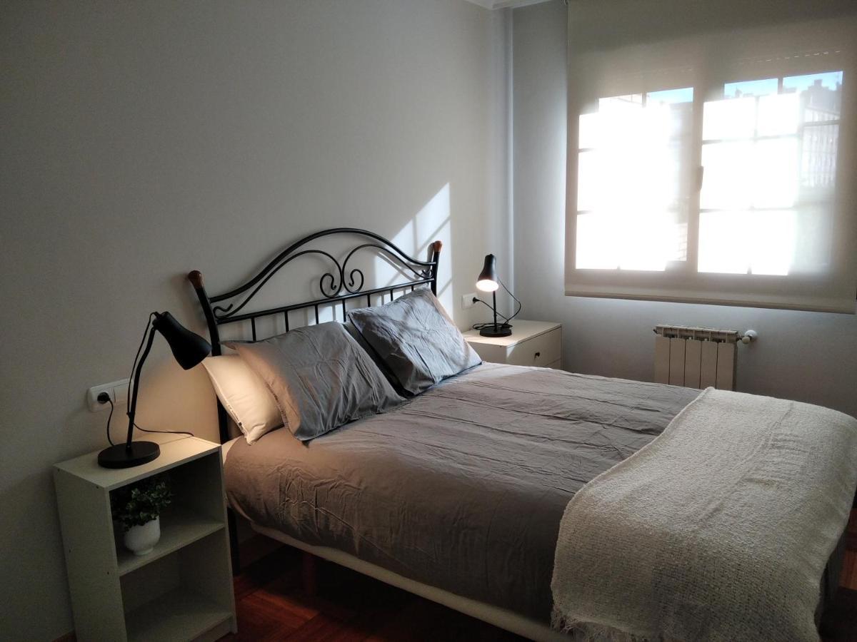 Jardines De Vinjoy Appartement Oviedo Buitenkant foto